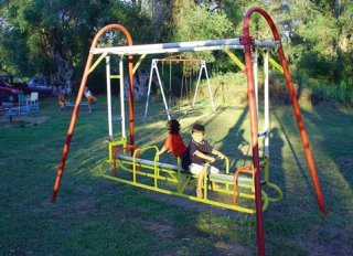 Desportos y Entretenimento