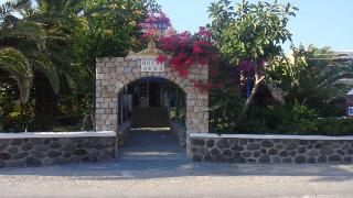 Avra Santorini