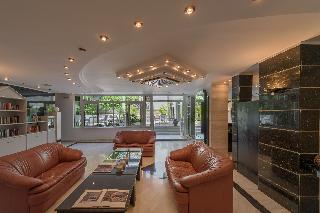 Alantha Apartments