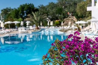 Sentido Neptun Beach