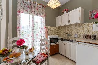 V.A Boutique Apartments & Suites
