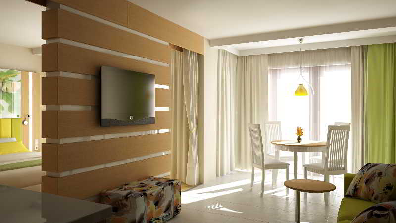 Forest Beach Hotel