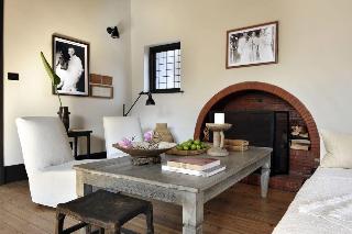 Satyagraha House