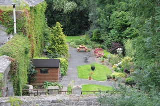 Deebert House Bed & Breakfast