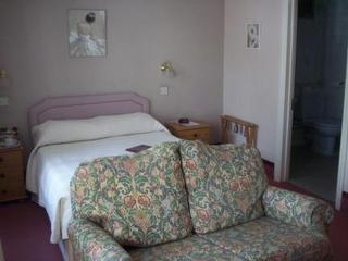 Gatwick Castle B&B