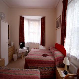 Gatwick Castle B&B