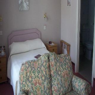 Gatwick Castle B&B