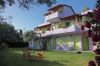 Summer House Louisa
