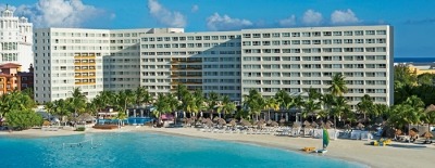 Dreams Sands Cancun（ドリームズ サンズ カンクン）