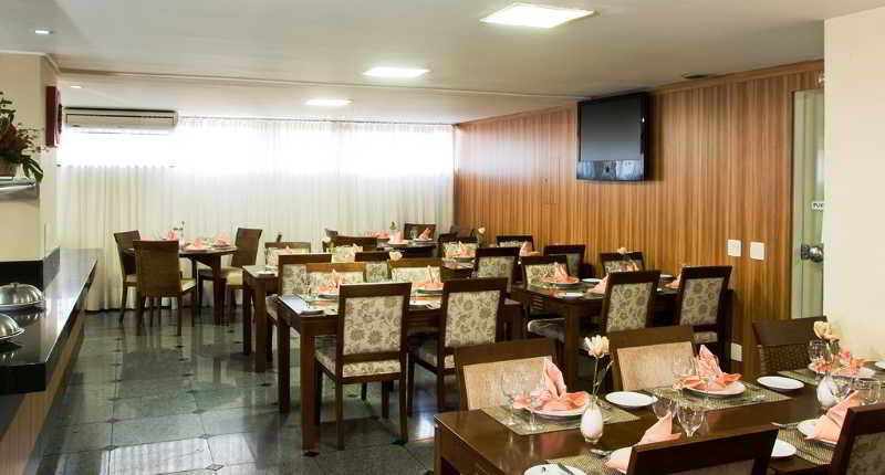 Bristol Golden Plaza Hotel