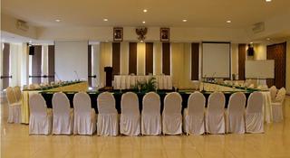The Jayakarta Villas Anyer Beach Resort, Boutique Suites And Spa
