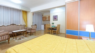 Tims Apartments