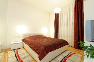 Tims Apartments