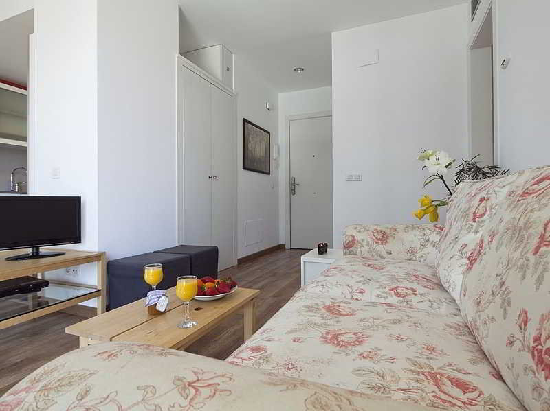 Inside-BCN Apartments Sants