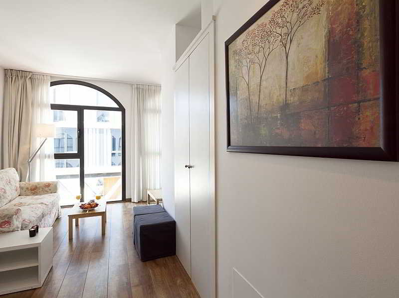 Inside-BCN Apartments Sants