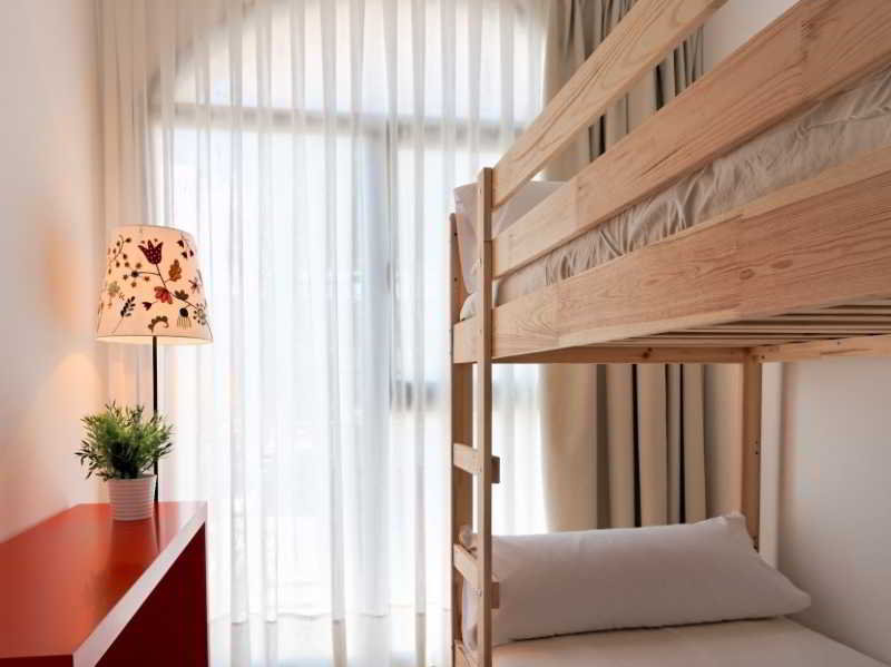 Inside-BCN Apartments Sants