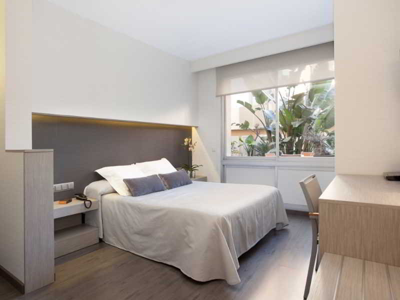 Silver Aparthotel