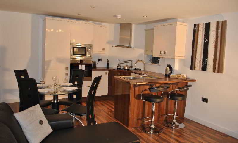 Dreamhouse City West Apartments