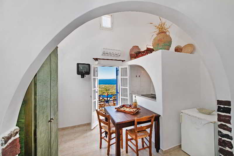 Villa Pezoula