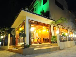 Jj Residence