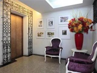 At Pingnakorn Boutique Hotel