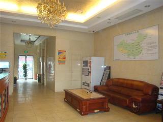Green Tree Inn Jiangxi NanChang Railway Station Luoyang Road Express Hotel