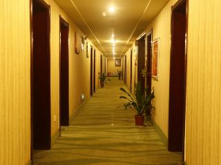 Green Tree Inn Jiangxi NanChang Railway Station Luoyang Road Express Hotel
