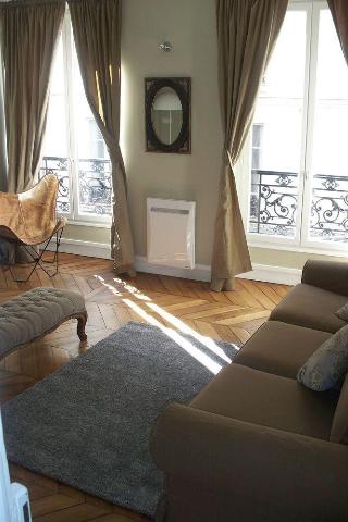 Montorgueil Apartment