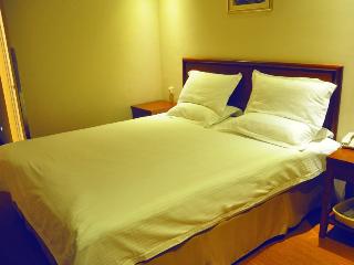 GreenTree Inn Shandong Jinan West Market Weiba Road Business Hotel