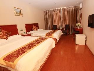 GreenTree Inn Shandong Jinan West Market Weiba Road Business Hotel