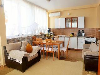 Apartments Antigona Old Town