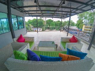Rainbow Sky Hotel