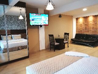 Premium Suites Deluxe Aparthotel