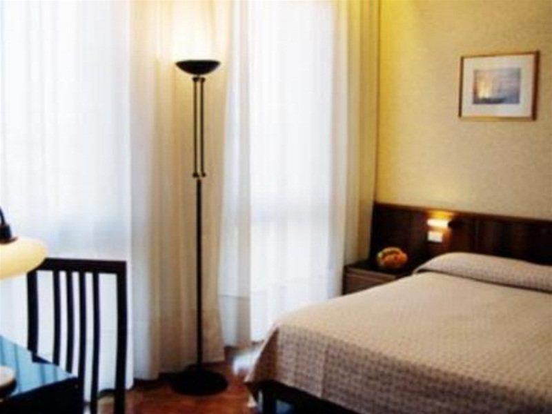 Euromotel Croce Bianca 3